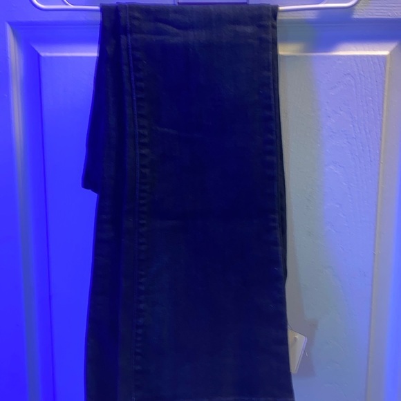 Ladies Levi’s jeans size 6 M boot cut dark blue like new​ - Picture 3 of 8
